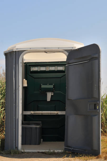 Best Restroom trailer rental cost  in Alorton, IL
